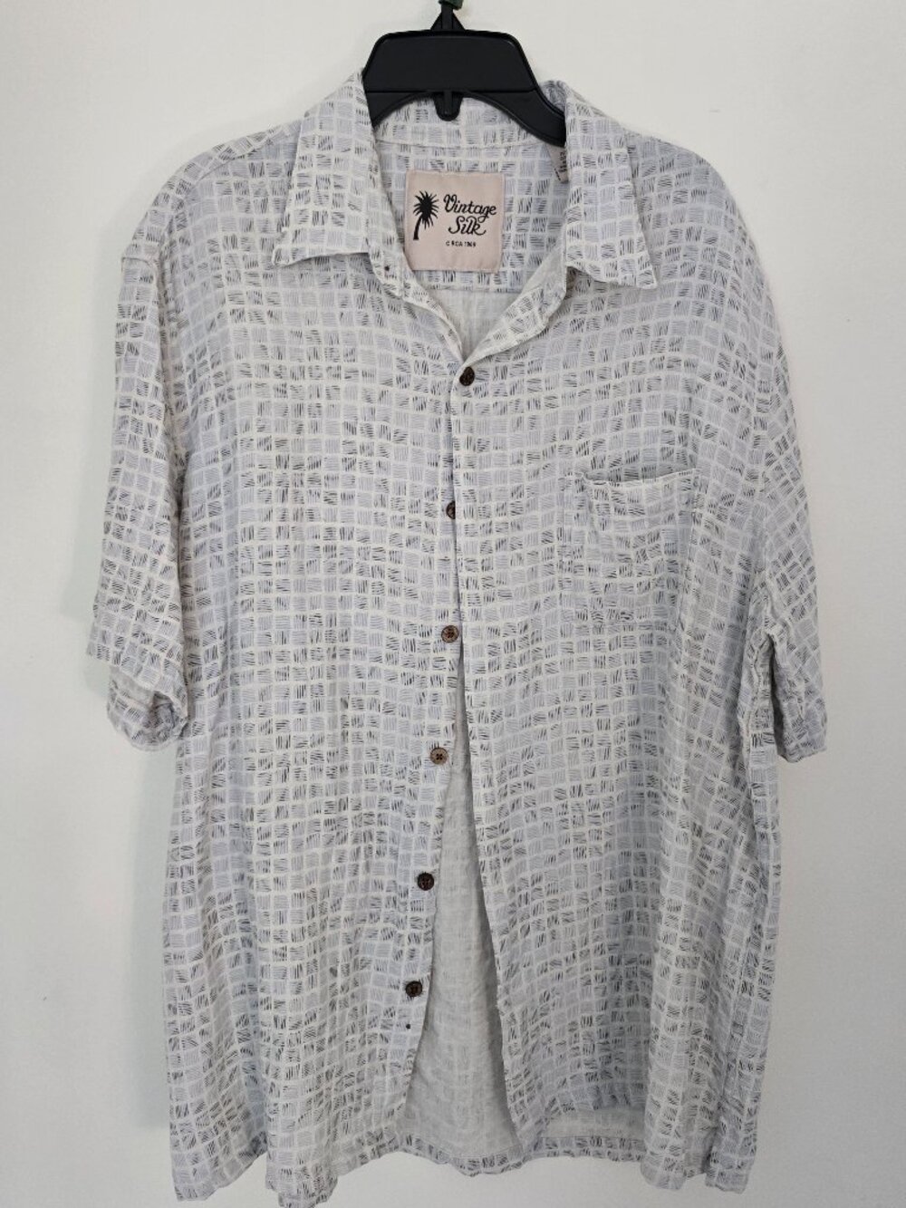 Vintage Silk Circa 1969 Blue Geometric Resortwear Shirt - Mens Large Silk Linen